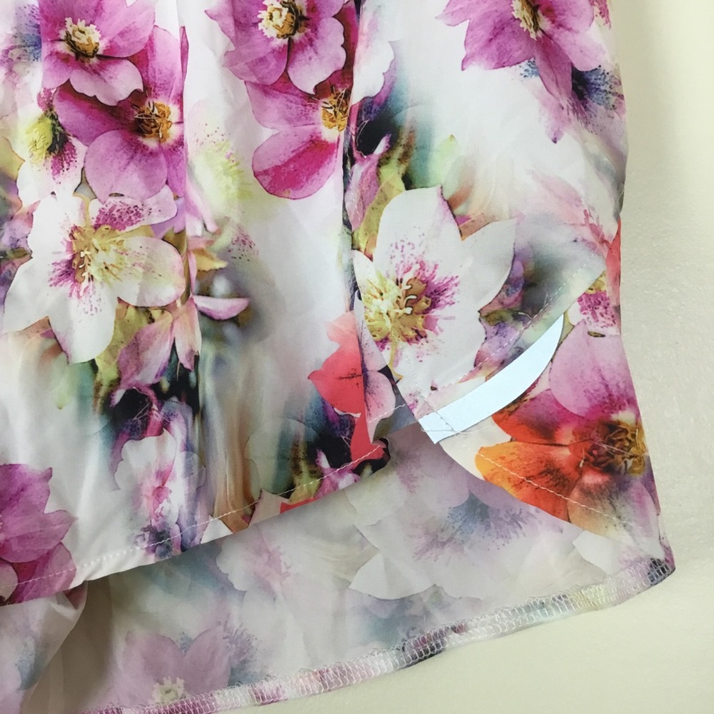 Jockey Women’s Pink Floral Running Shorts Size M - Picture 6 of 6